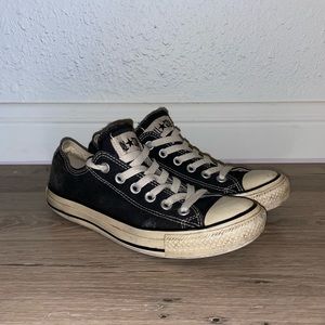 Black Converse All-Stars Size 7